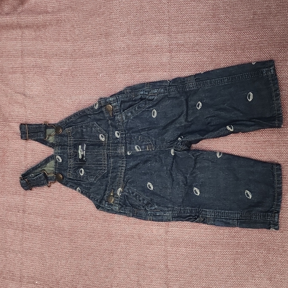 OshKosh B'gosh embroidered football overalls size - Boys - 6 months